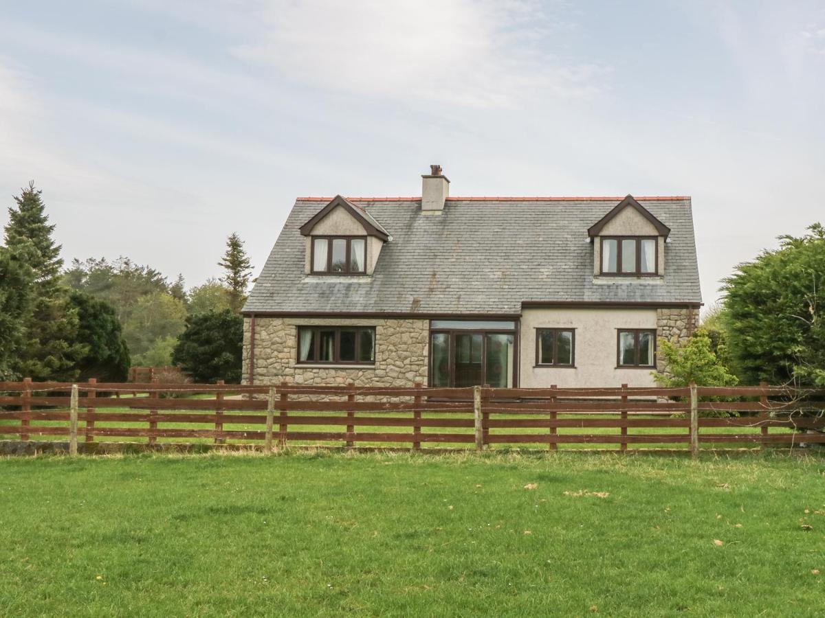 Cae Glas Llangefni Buitenkant foto